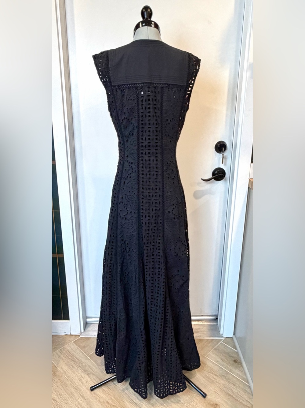 Veronica Beard Alina Cotton Eyelet Maxi Dress, Black, 0, EUC - Picture 9 of 16